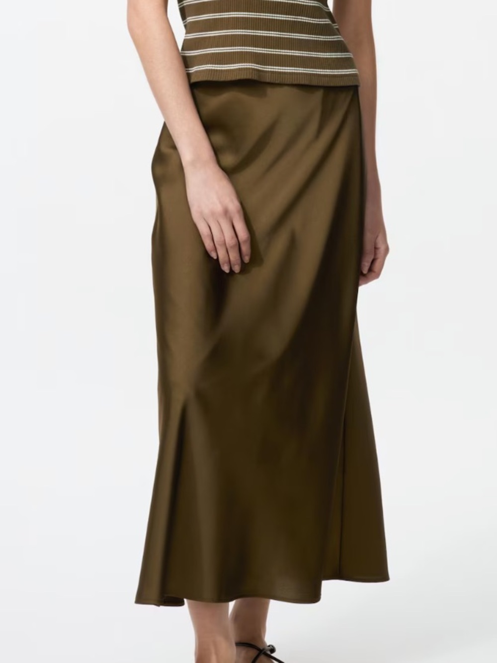 Uniqulo Brown satin skirt